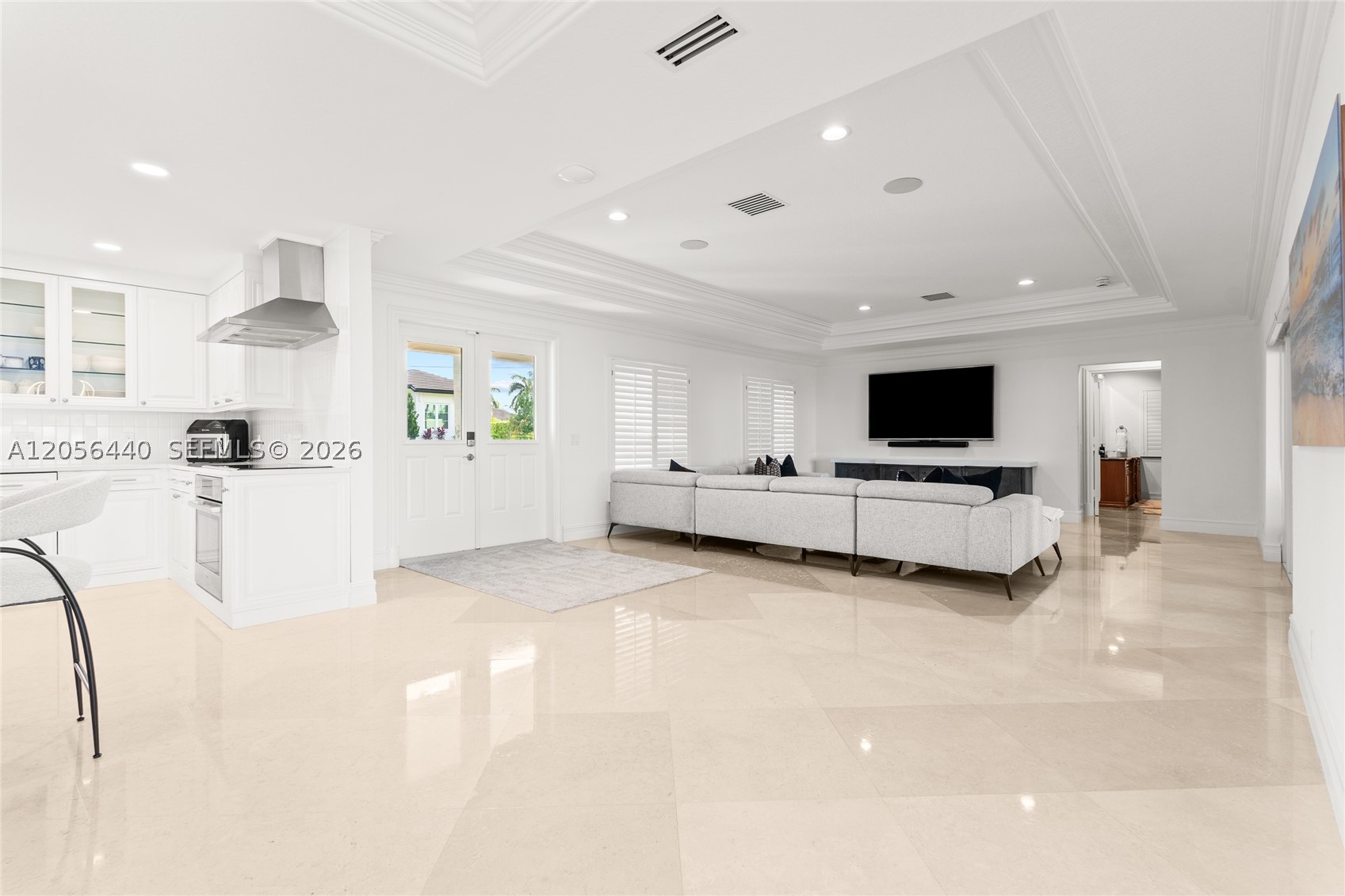 18 Eleuthera Dr Ocean Ridge, FL 33435