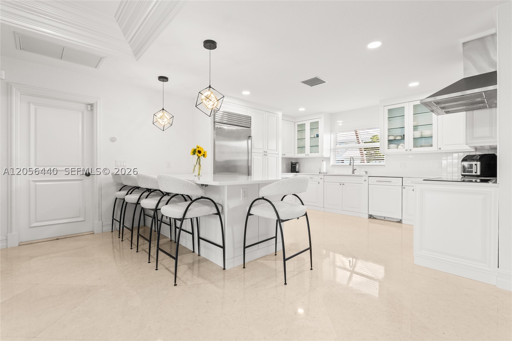 18 Eleuthera Dr Ocean Ridge, FL 33435