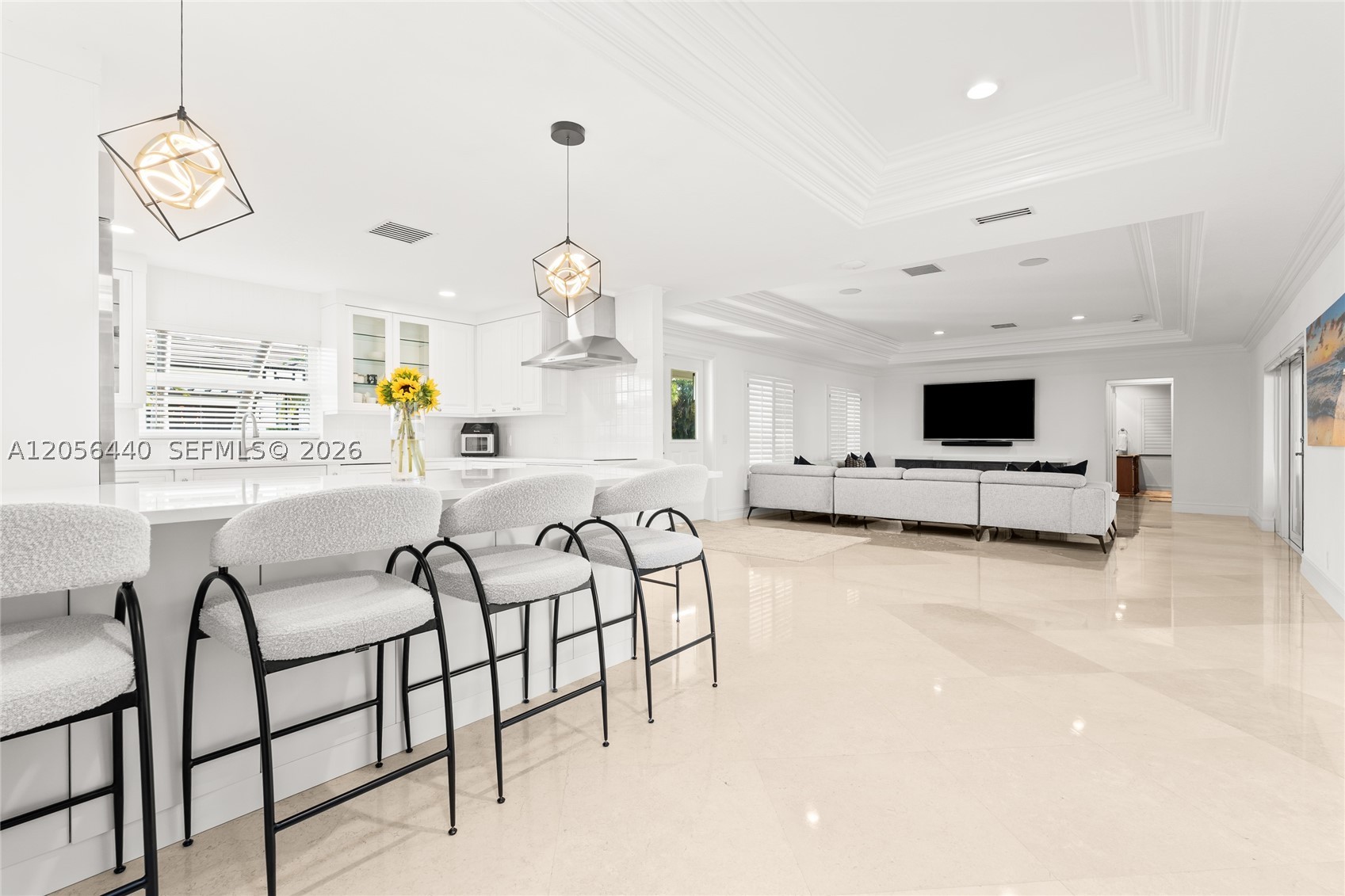 18 Eleuthera Dr Ocean Ridge, FL 33435