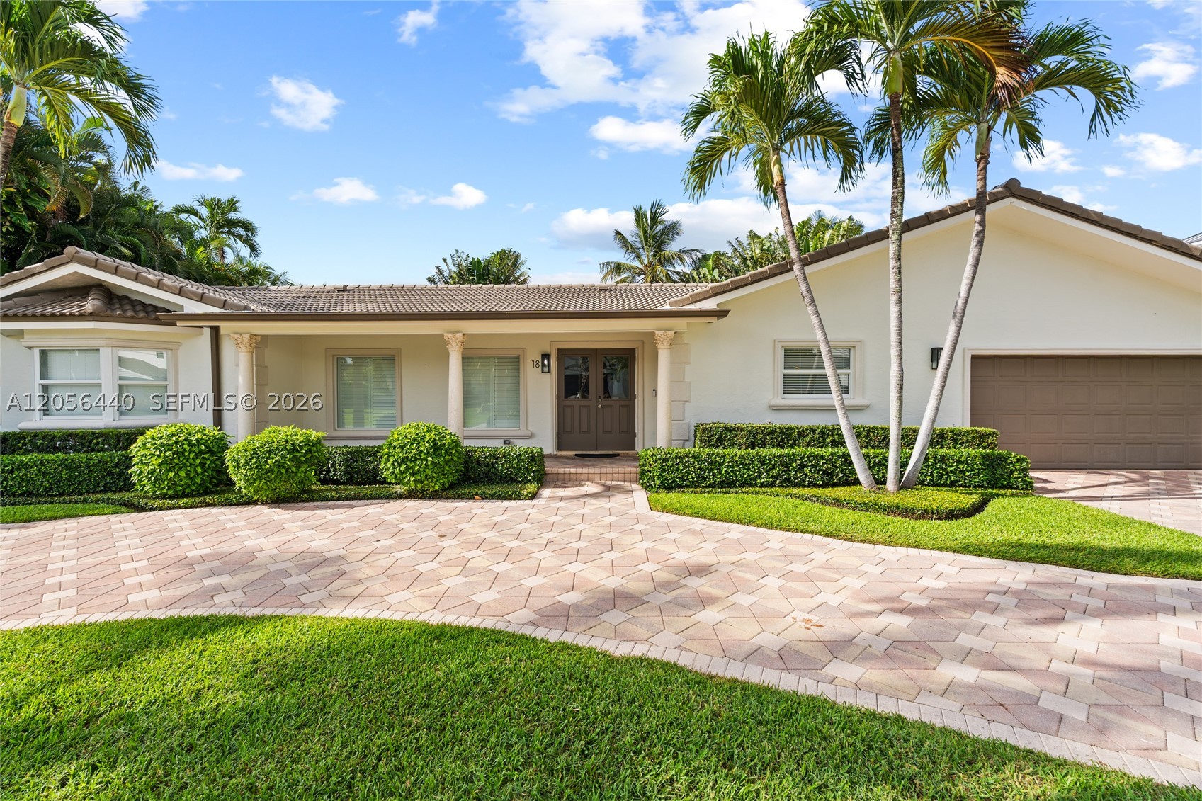 18 Eleuthera Dr Ocean Ridge, FL 33435