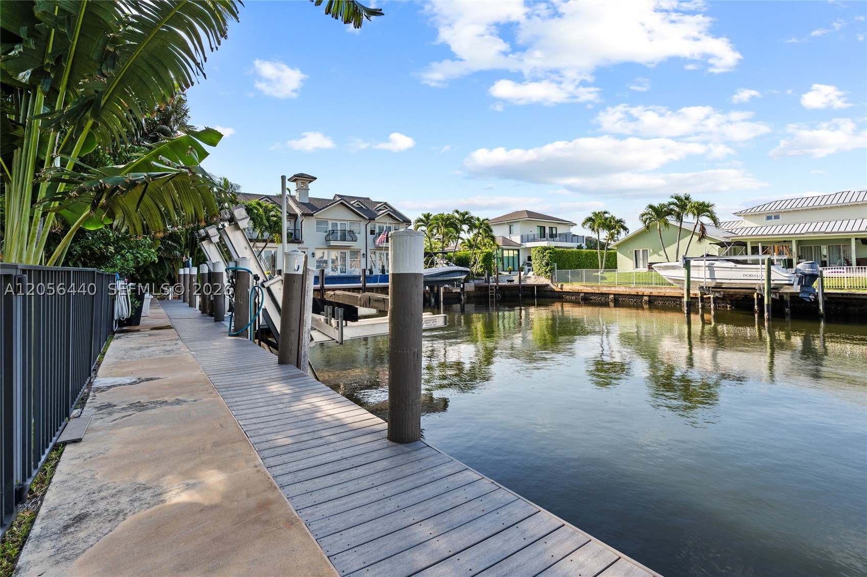 18 Eleuthera Dr Ocean Ridge, FL 33435
