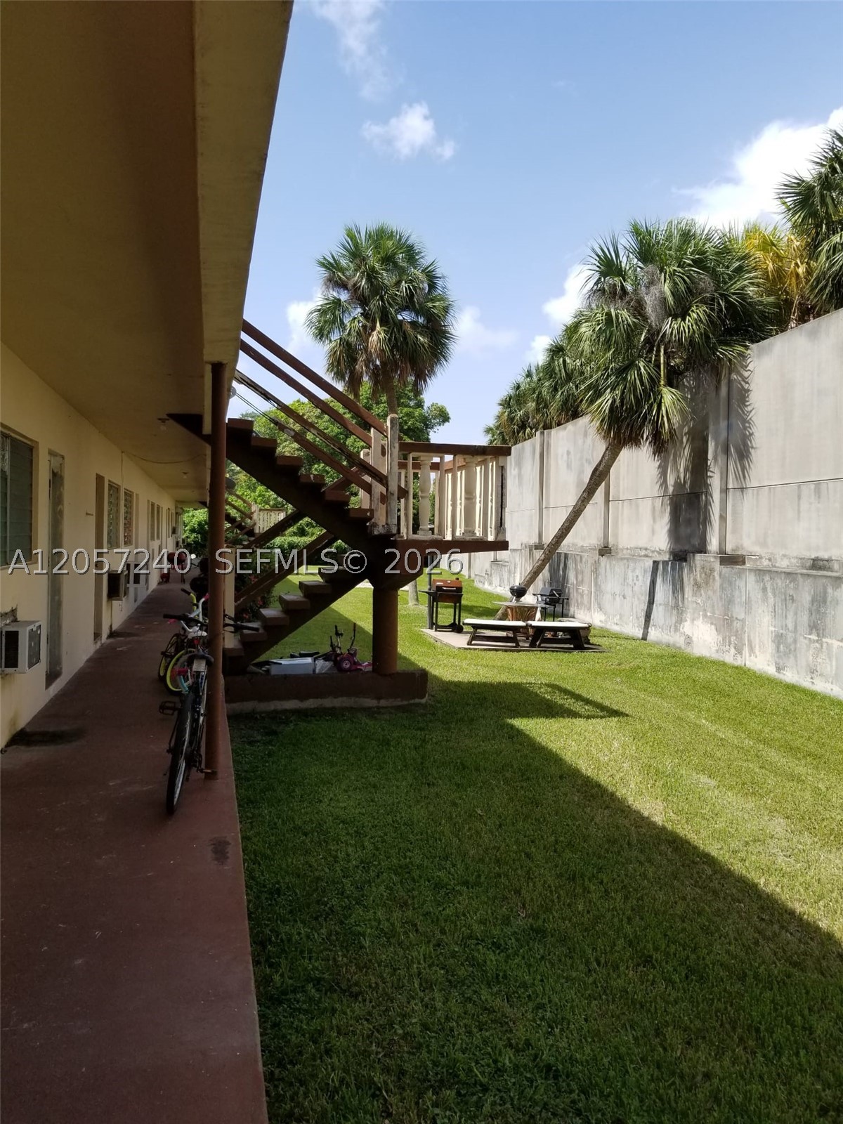 280 SW 11th Ave #18