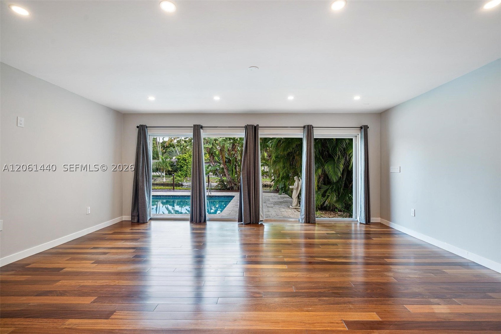 739 Blue Rd Coral Gables, FL 33146