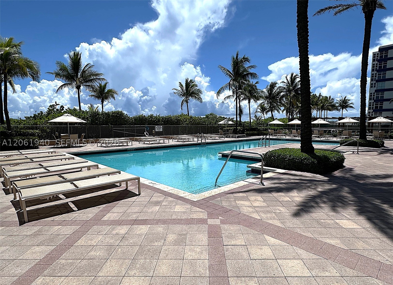 image 2080 Ocean Drive24