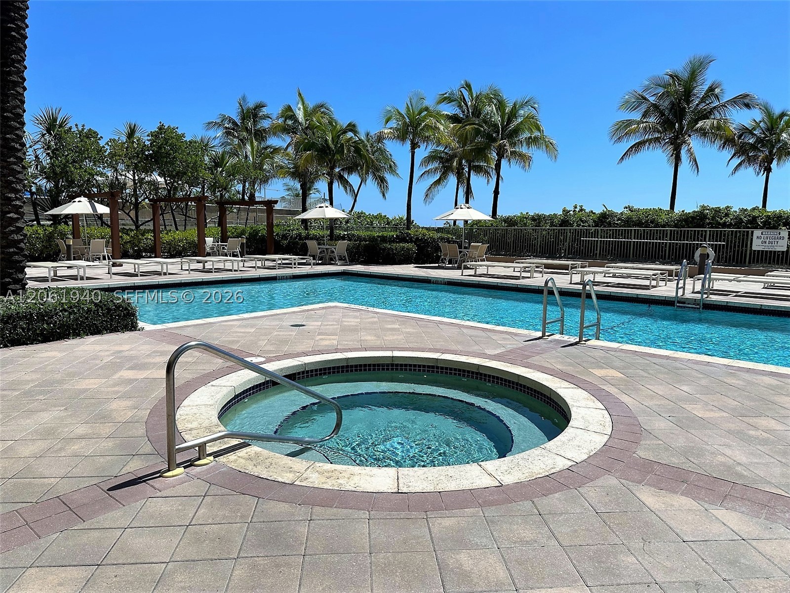 image 2080 Ocean Drive25