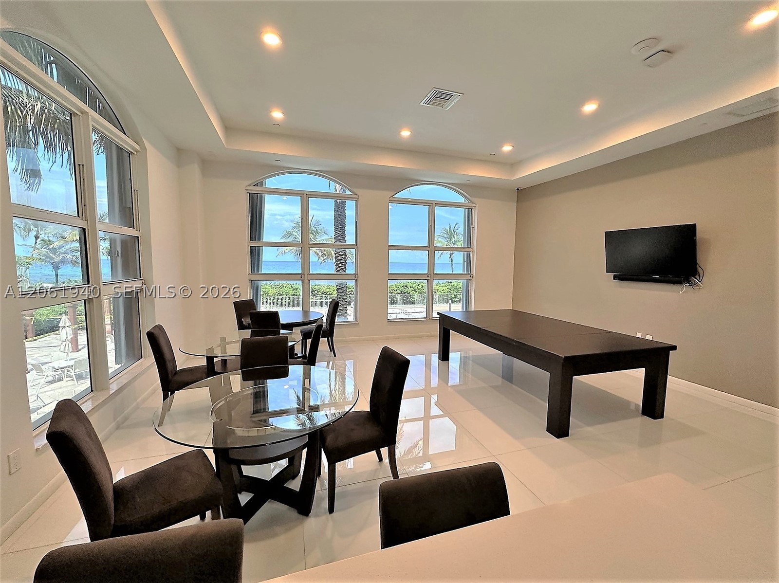 image 2080 Ocean Drive37