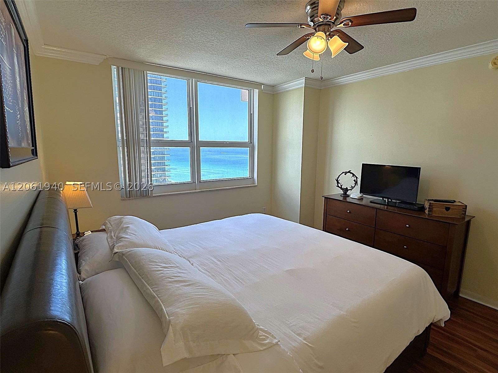 image 2080 Ocean Drive8