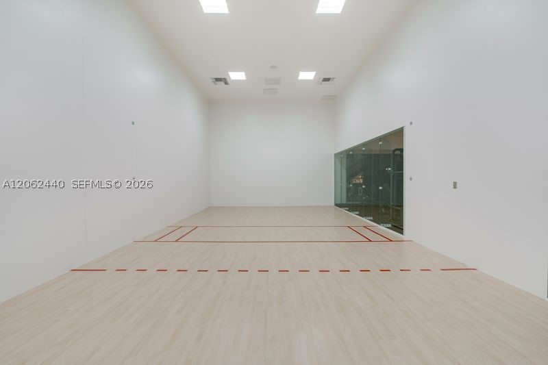 225 N Miami Ave #1801 Miami, FL 33128