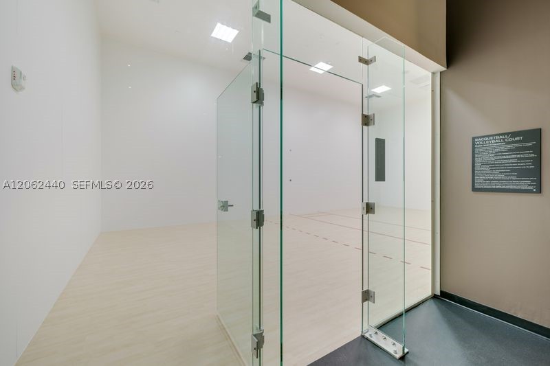 225 N Miami Ave #1801 Miami, FL 33128