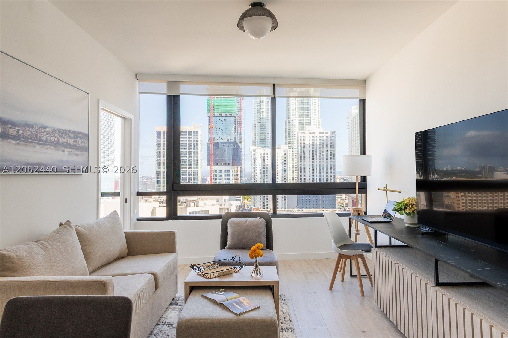 225 N Miami Ave #1801 Miami, FL 33128