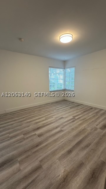 729 Meridian Ave #8