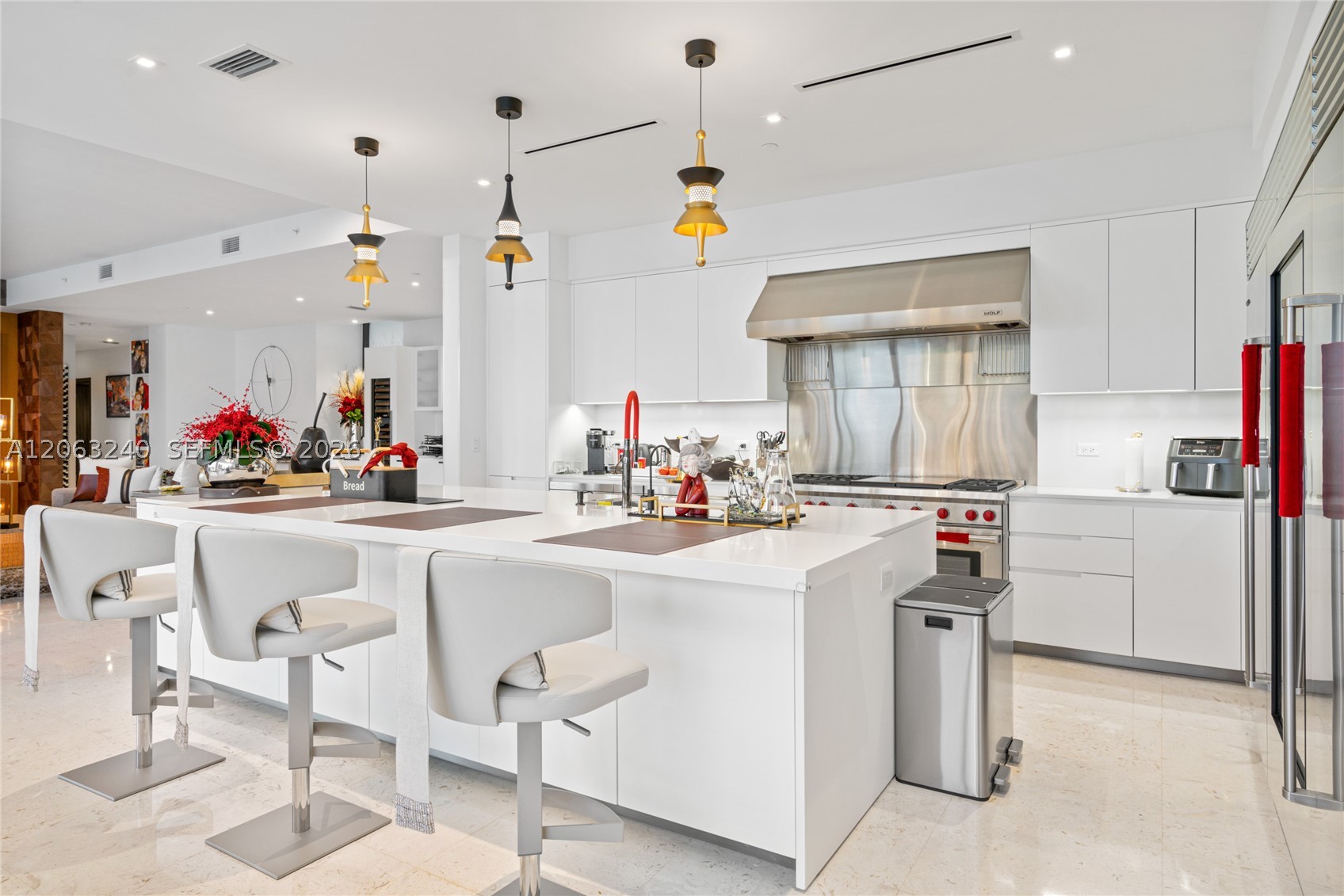 3581 E Glencoe St #505 Miami, FL 33133