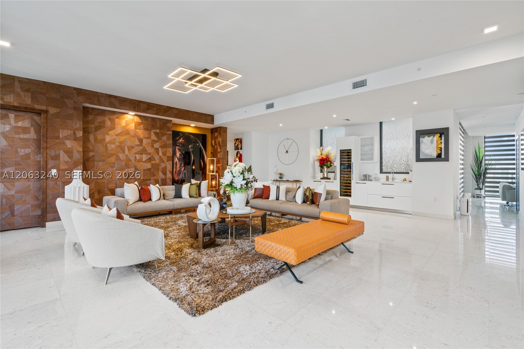 3581 E Glencoe St #505 Miami, FL 33133