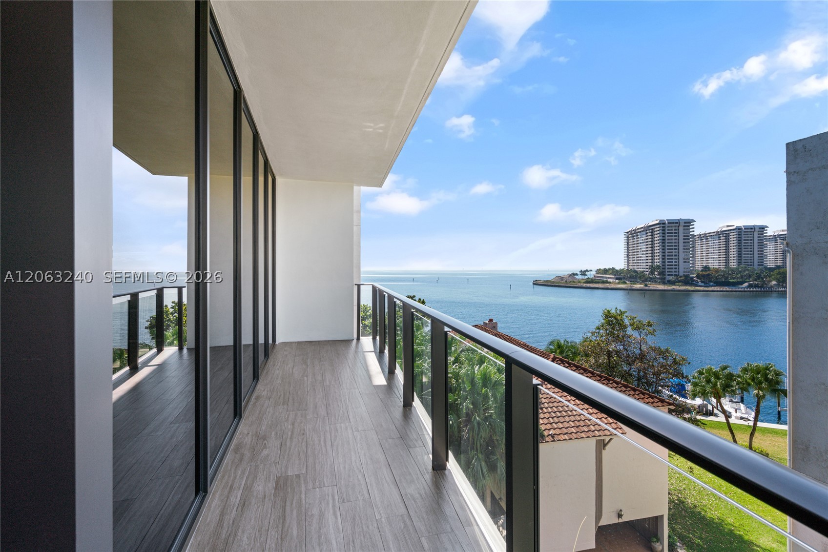 3581 E Glencoe St #505 Miami, FL 33133