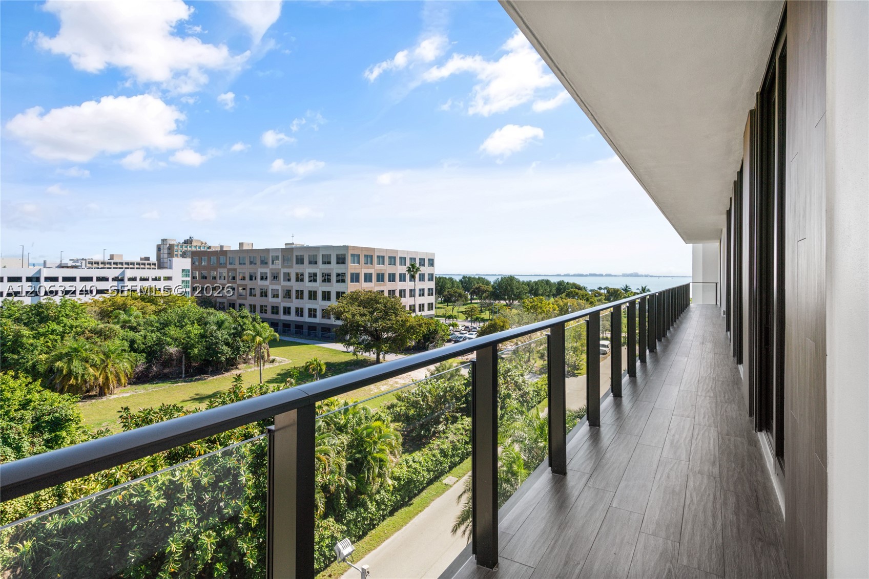 3581 E Glencoe St #505 Miami, FL 33133