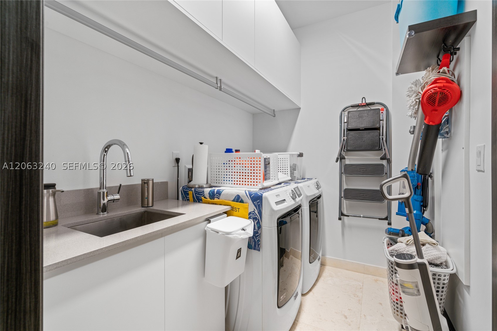 3581 E Glencoe St #505 Miami, FL 33133
