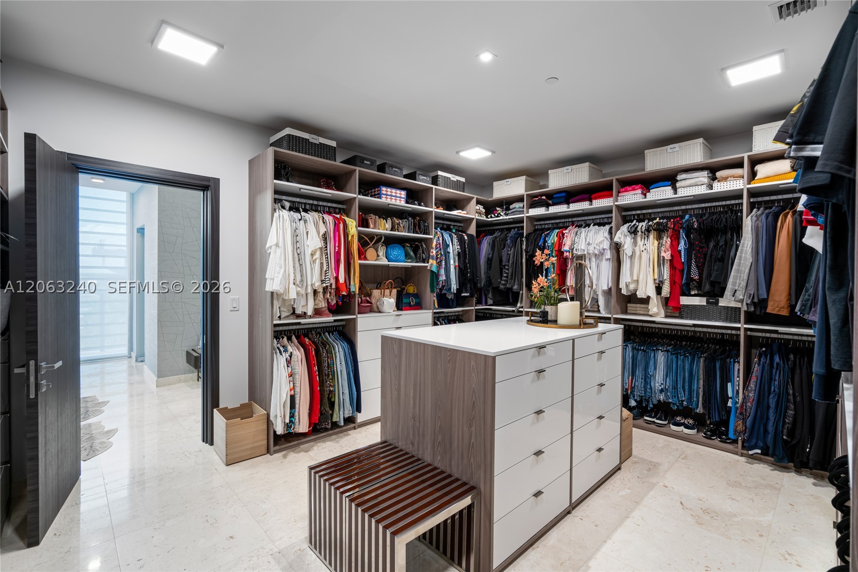 3581 E Glencoe St #505 Miami, FL 33133