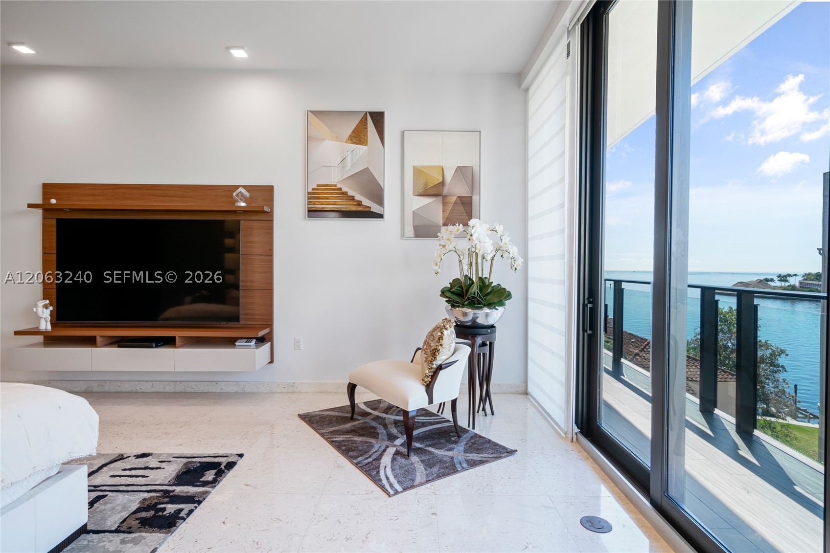 3581 E Glencoe St #505 Miami, FL 33133