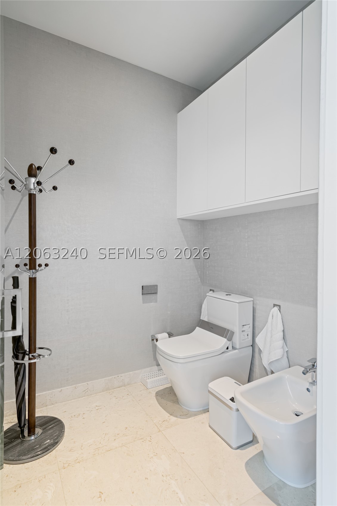 3581 E Glencoe St #505 Miami, FL 33133