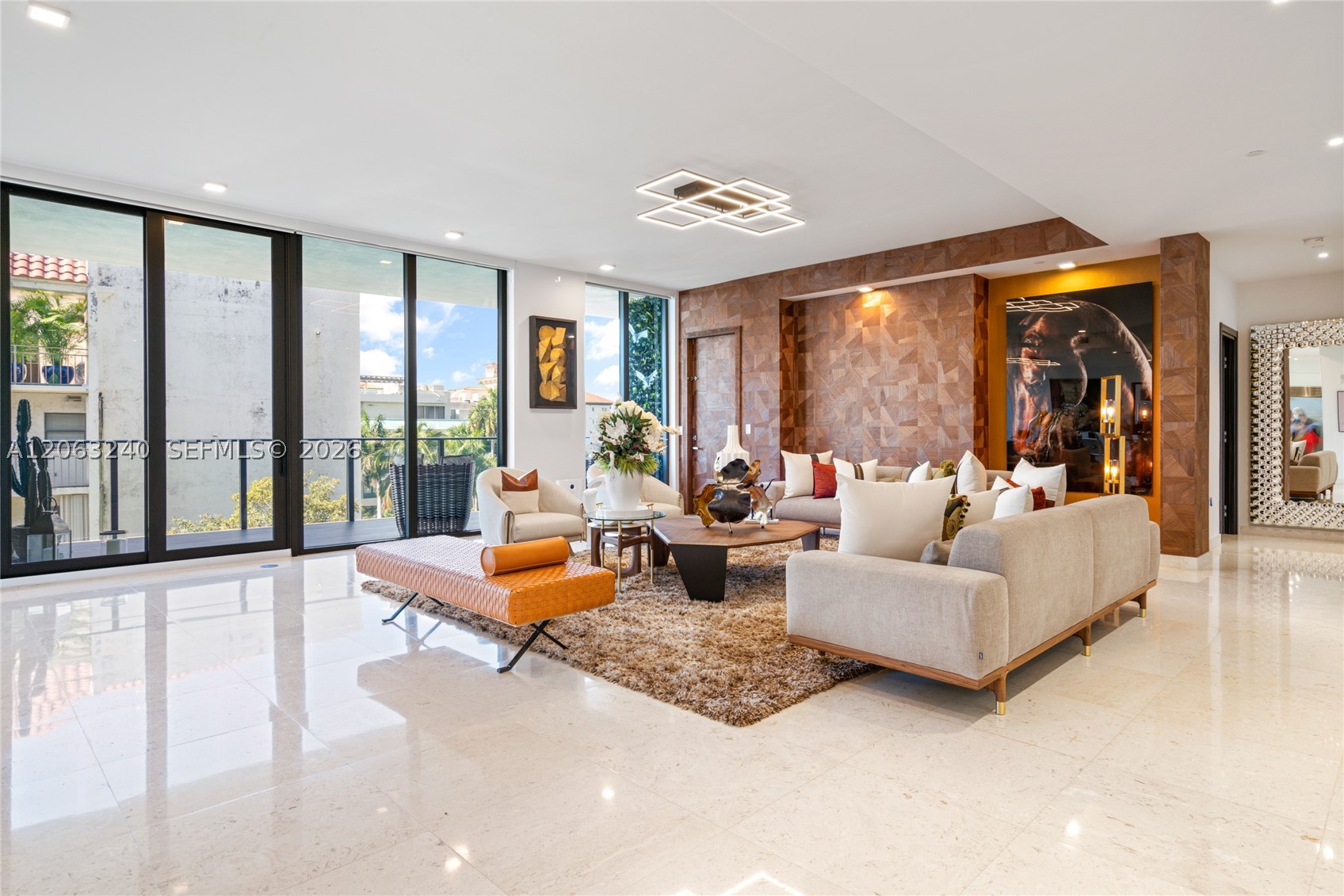 3581 E Glencoe St #505 Miami, FL 33133