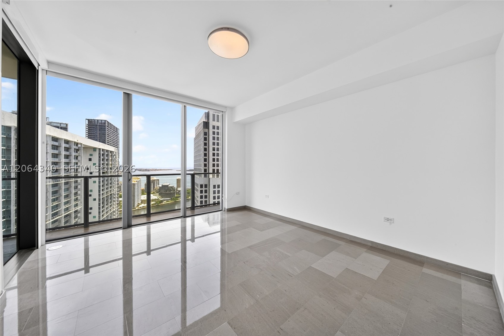 image Reach Brickell City Centre13