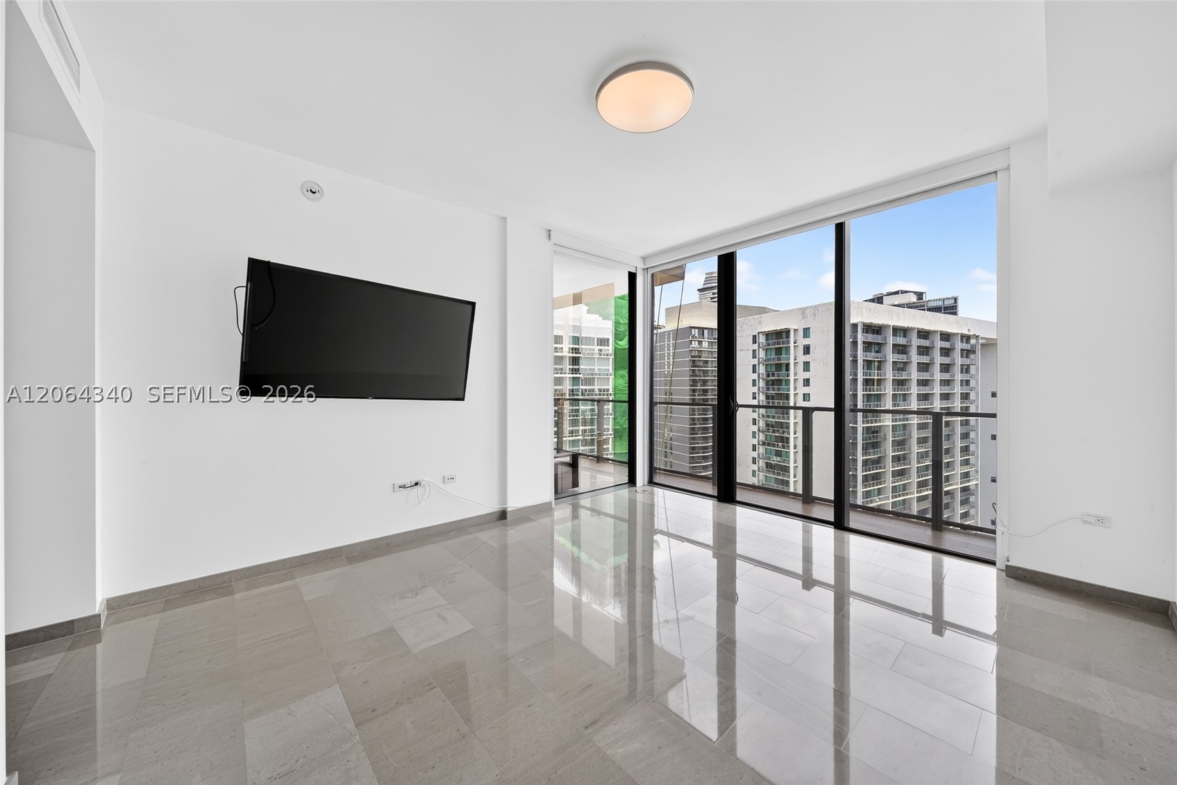 image Reach Brickell City Centre14