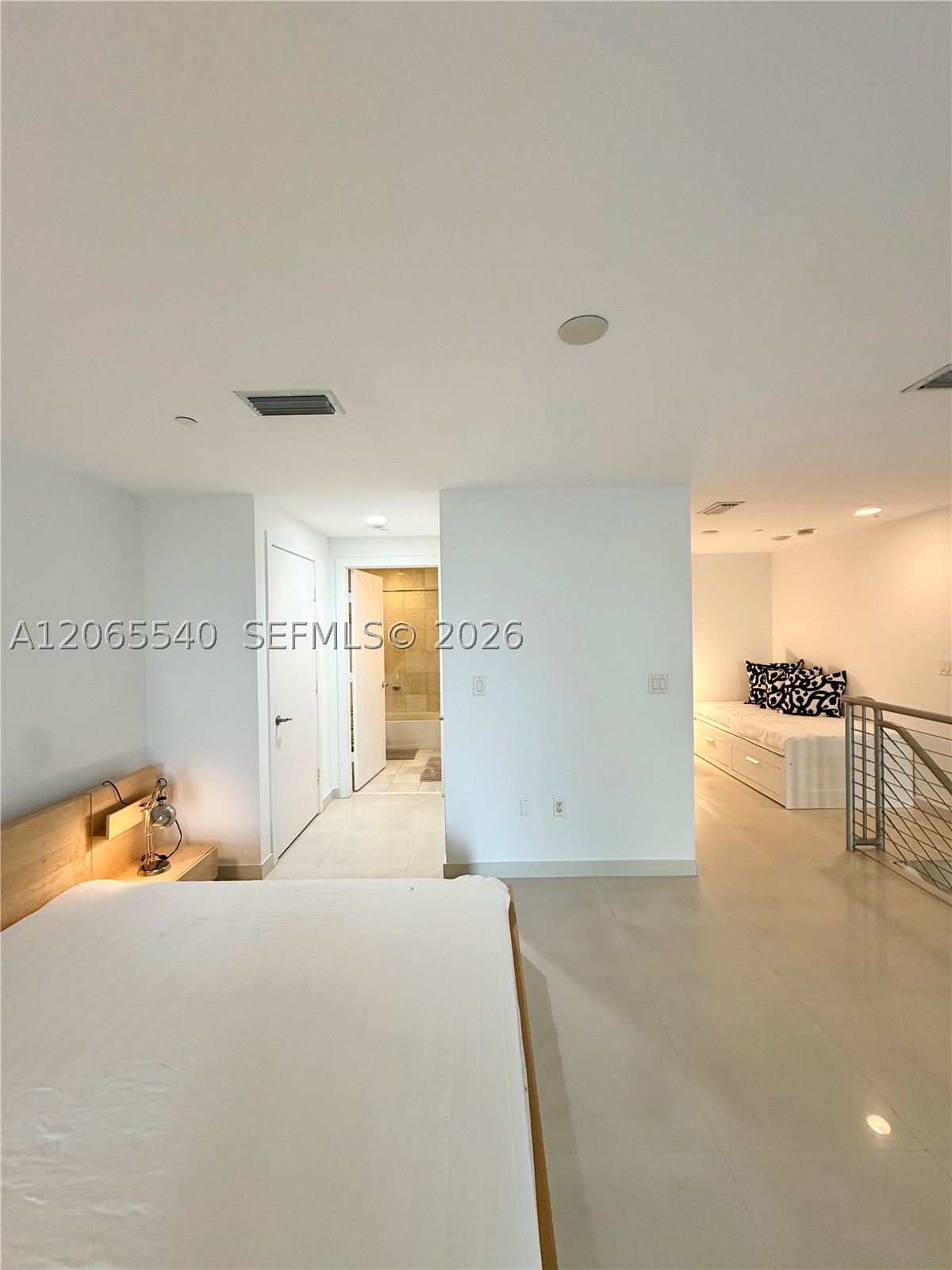 image 1060 Brickell - 105022