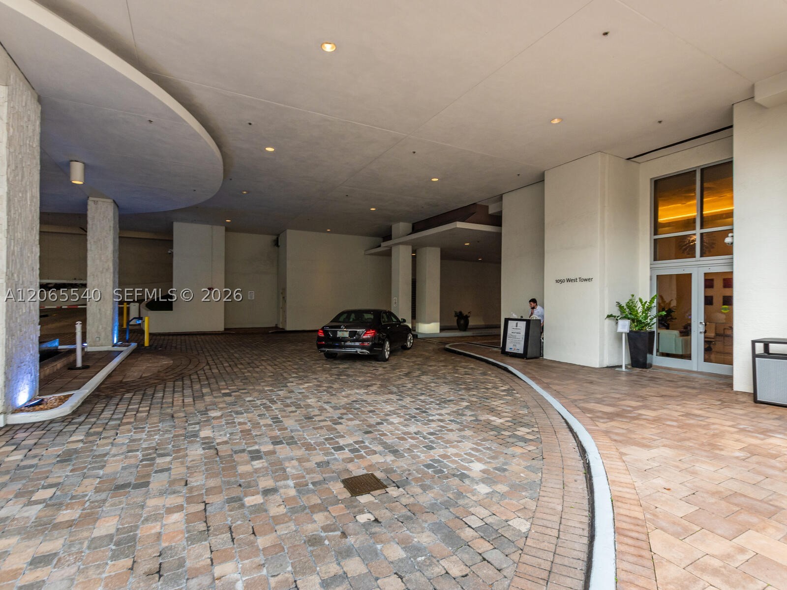 image 1060 Brickell - 105029