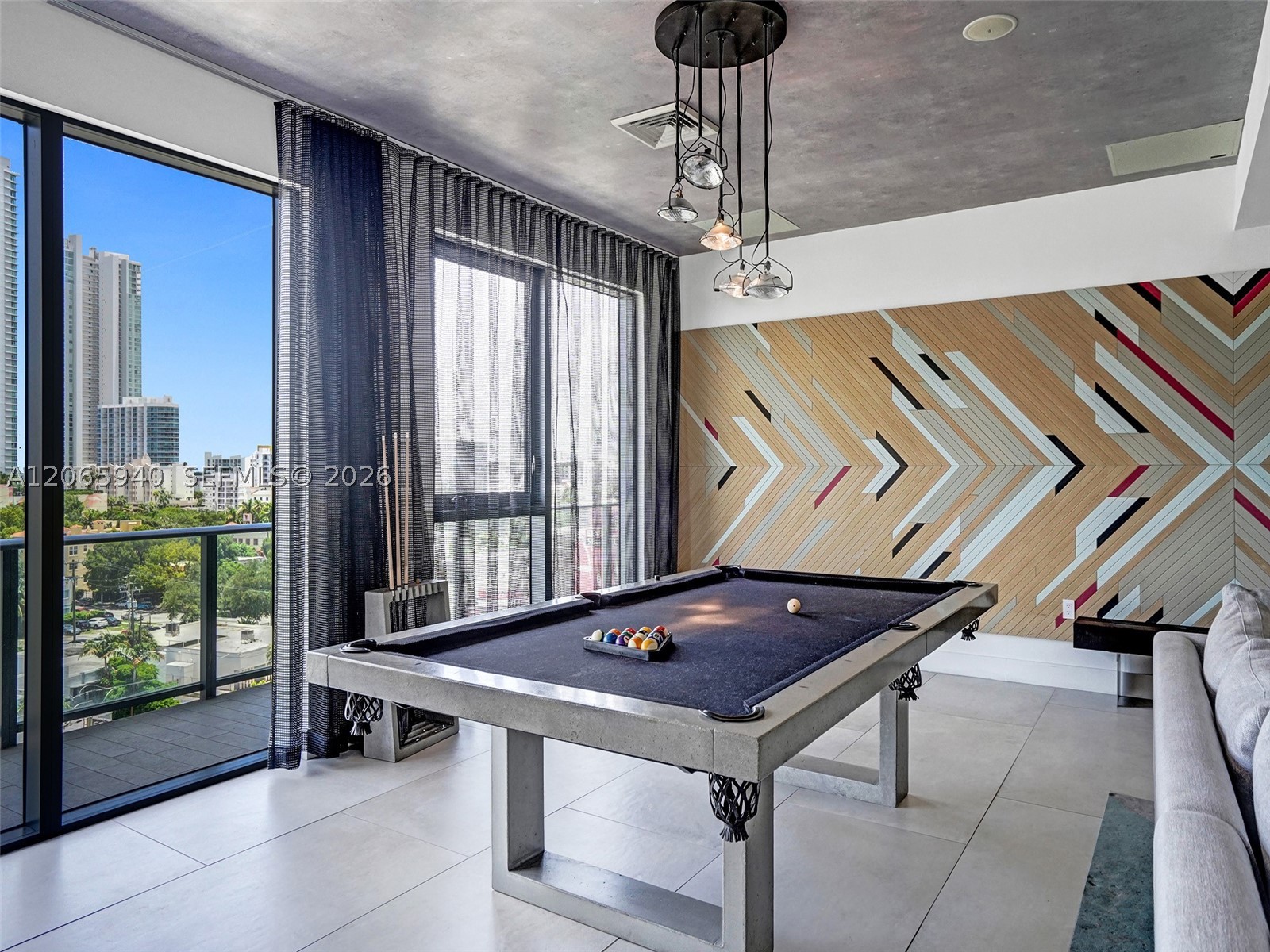image Hyde Midtown45