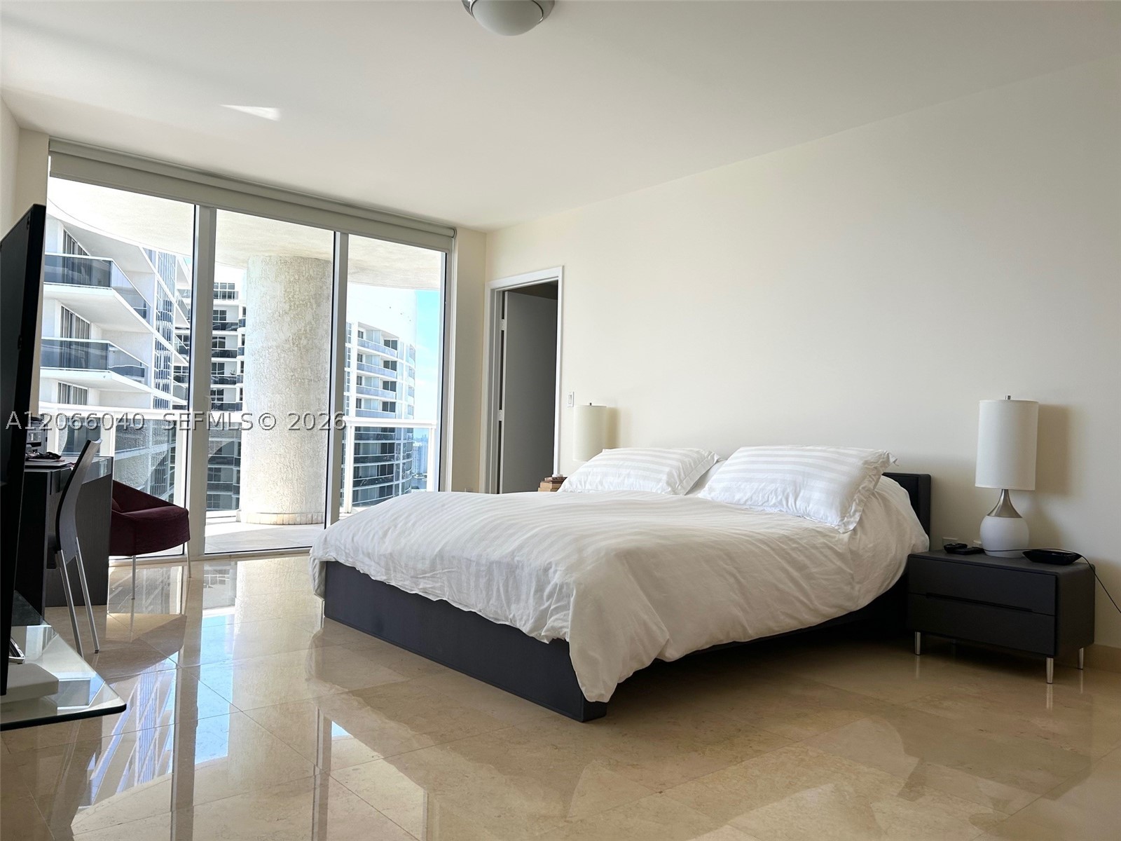 image Beach Club 316