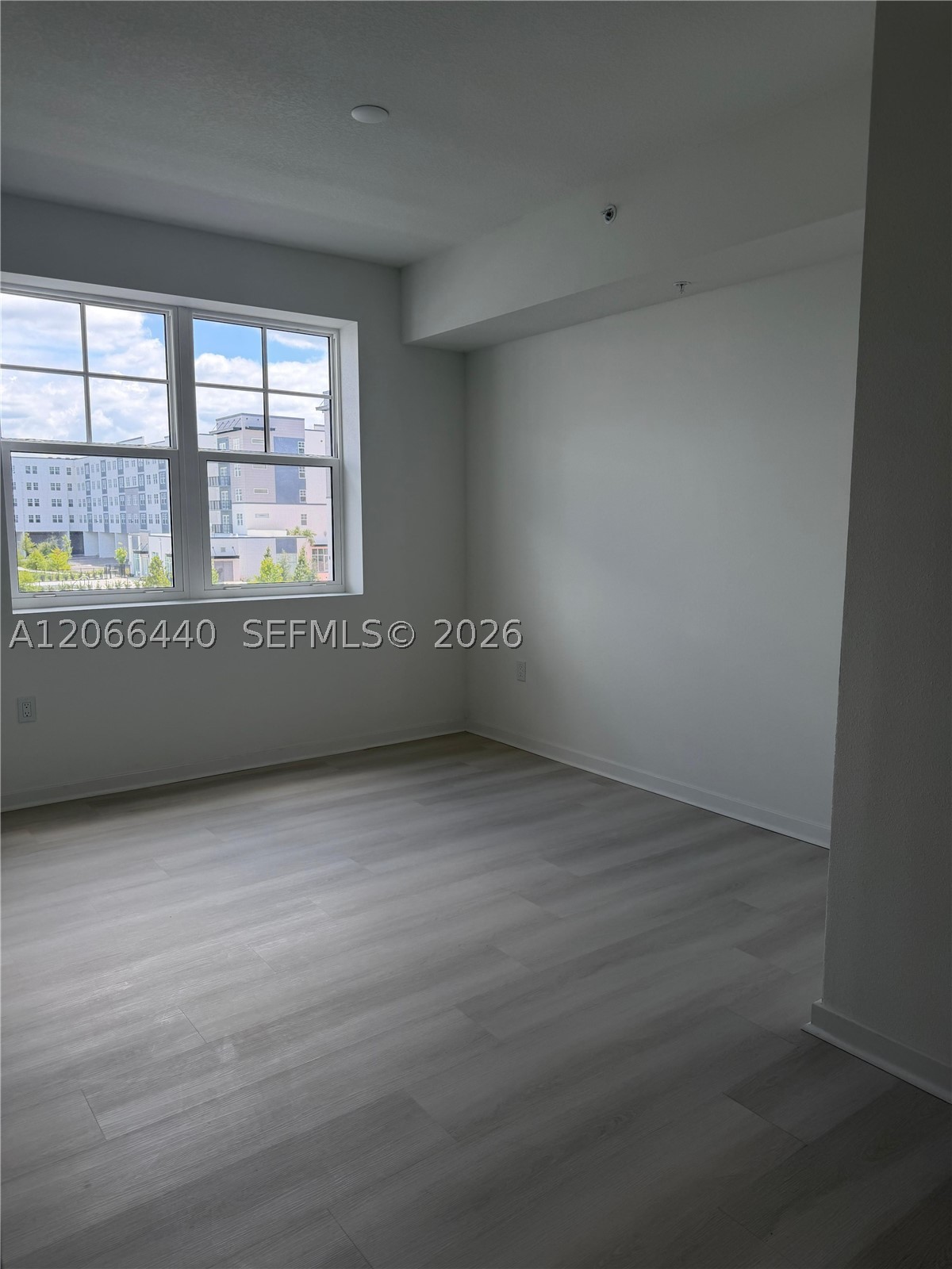 5563 Millenia Park #201 Orlando, FL 32839