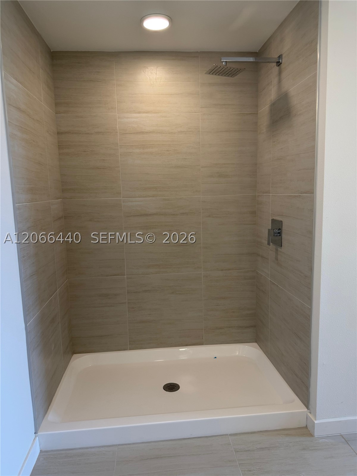 5563 Millenia Park #201 Orlando, FL 32839