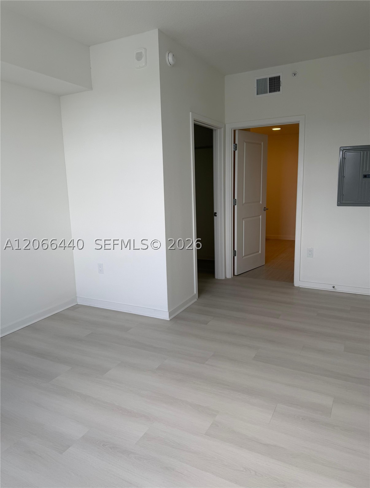 5563 Millenia Park #201 Orlando, FL 32839