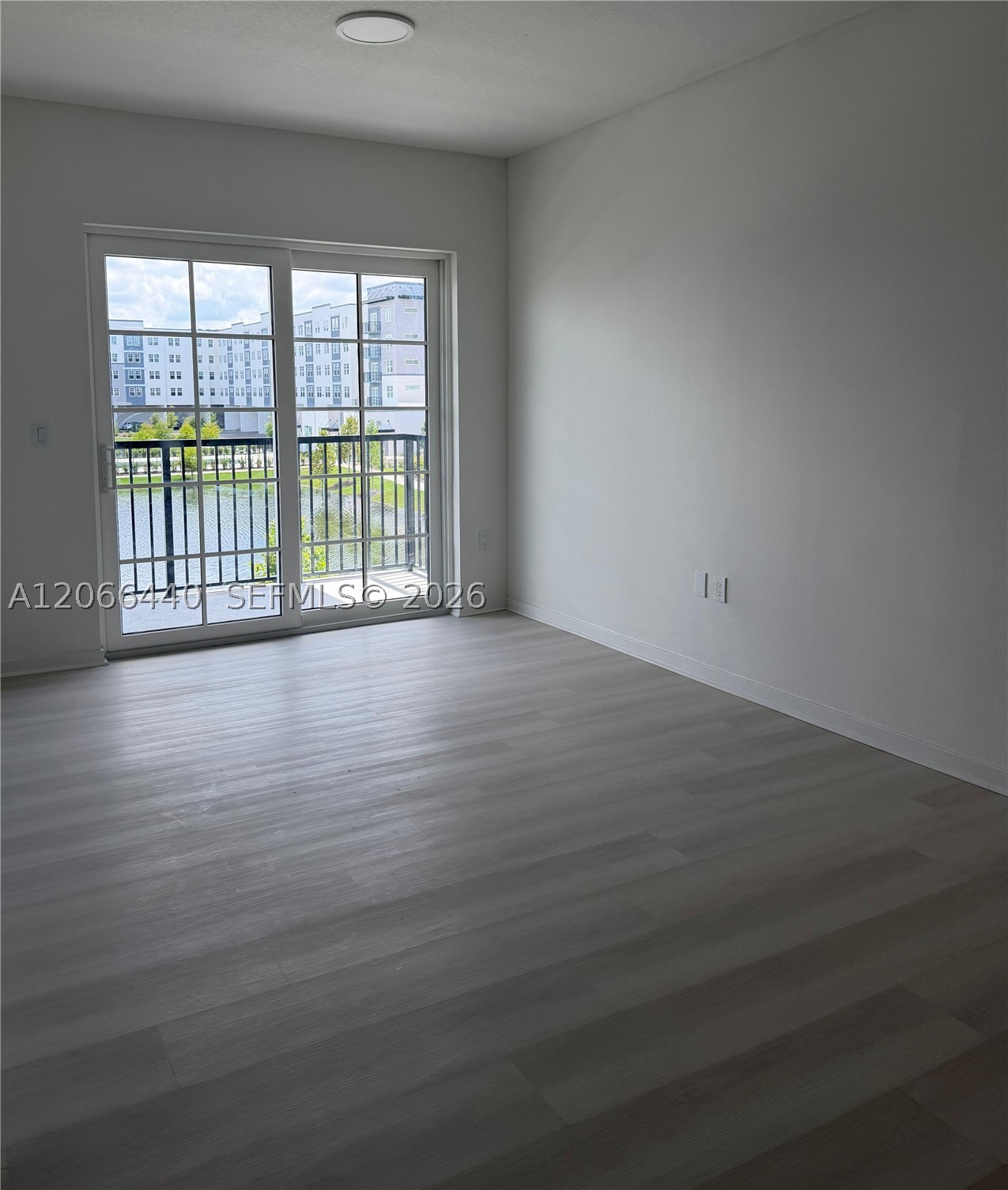 5563 Millenia Park #201 Orlando, FL 32839
