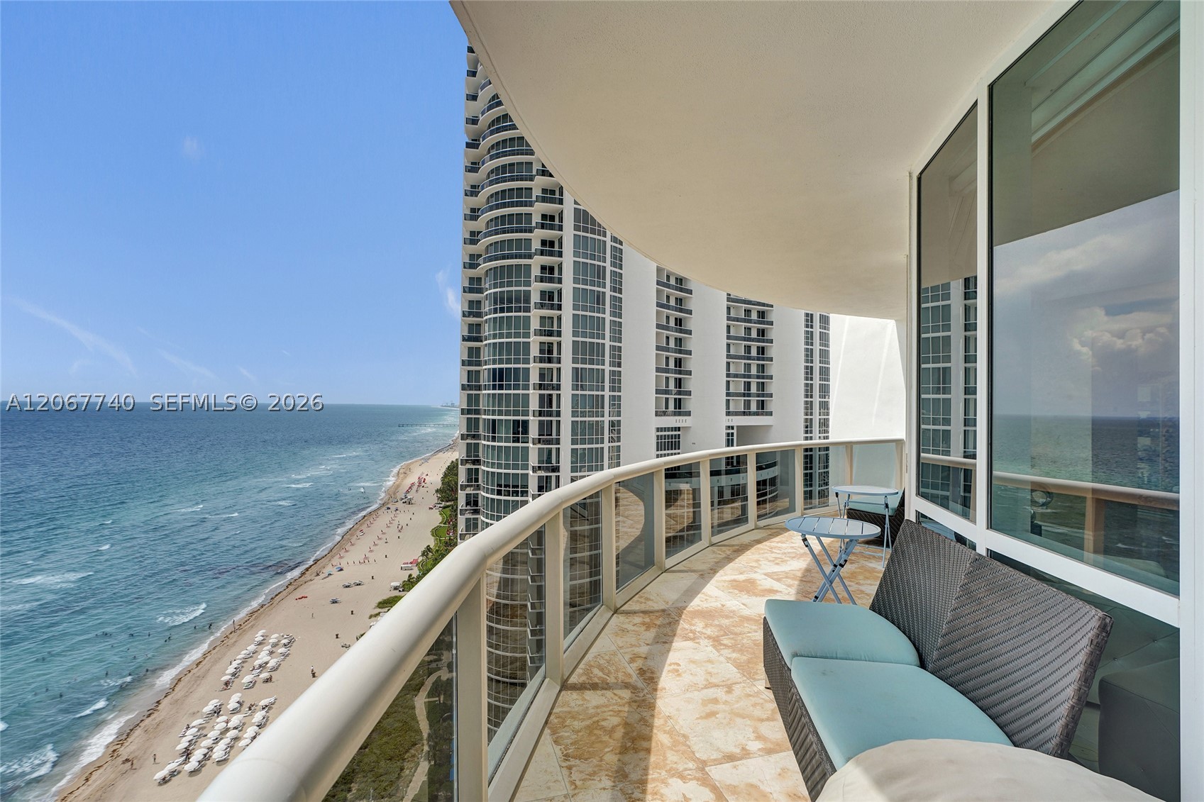 image Trump Royale12