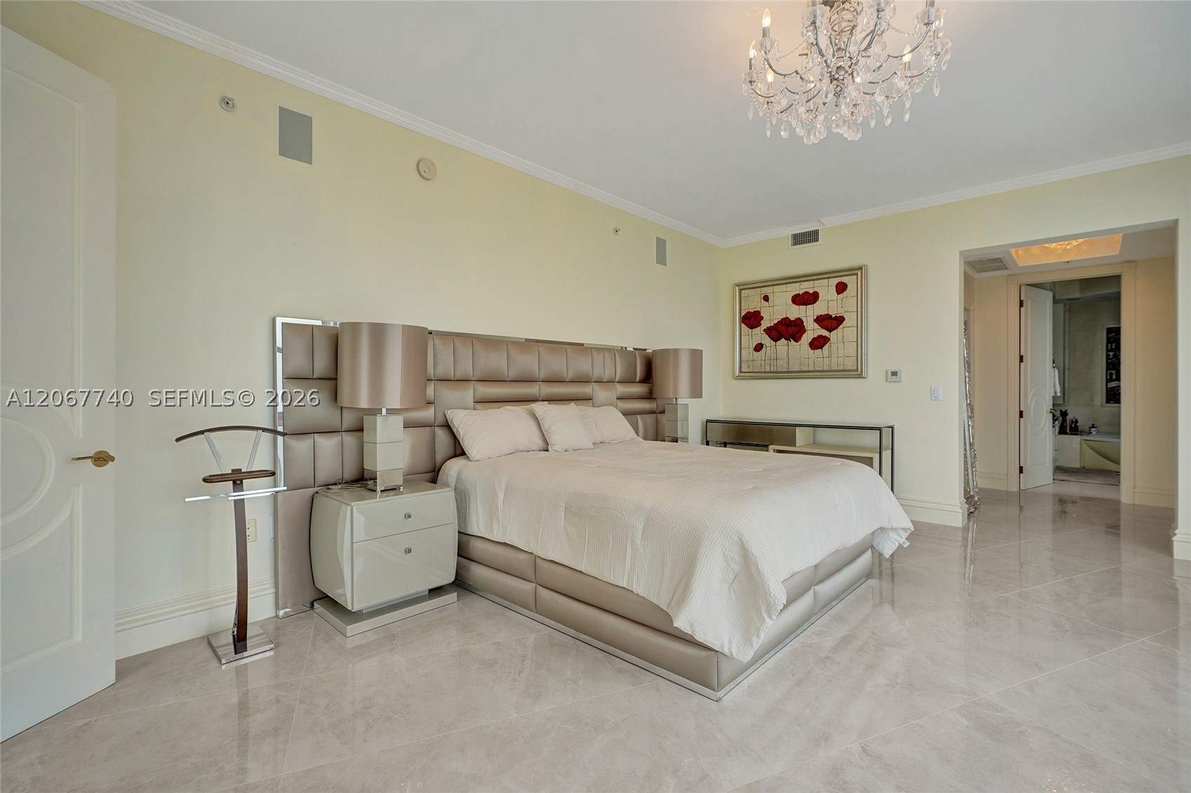 image Trump Royale19