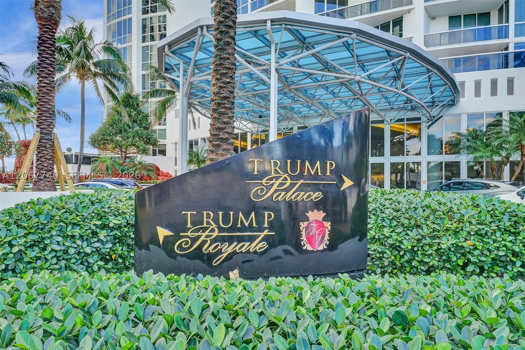 image Trump Royale32