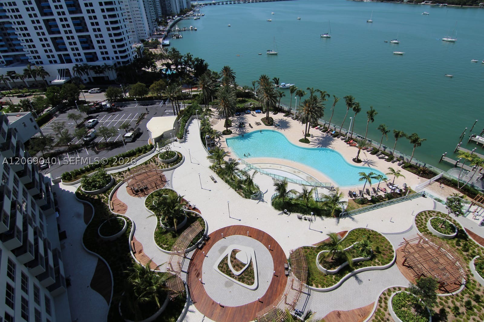 image Flamingo South Beach3