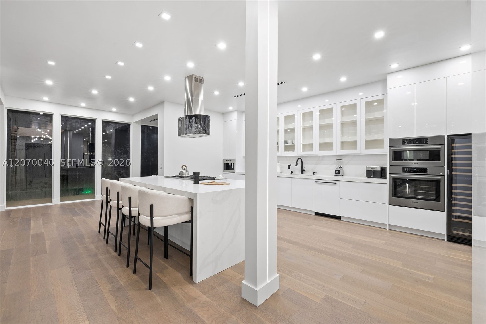 257 N Coconut Ln Miami Beach, FL 33139