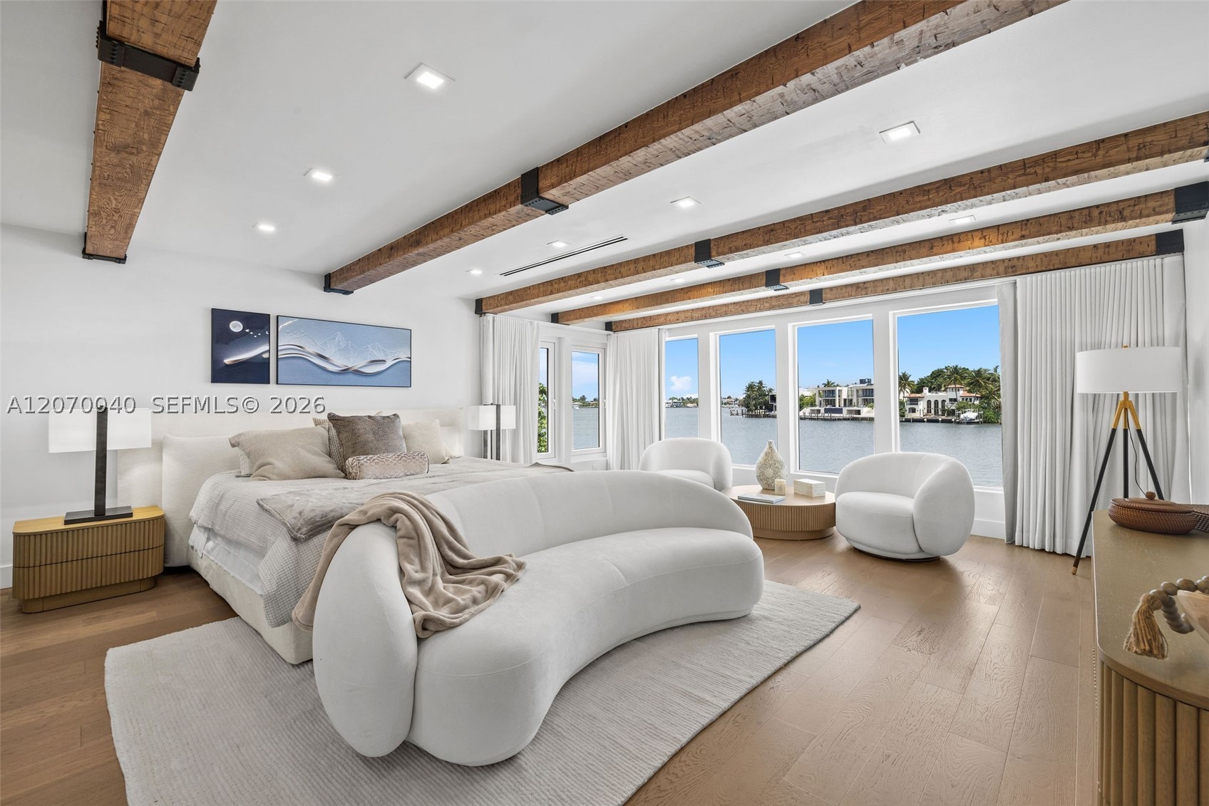 257 N Coconut Ln Miami Beach, FL 33139
