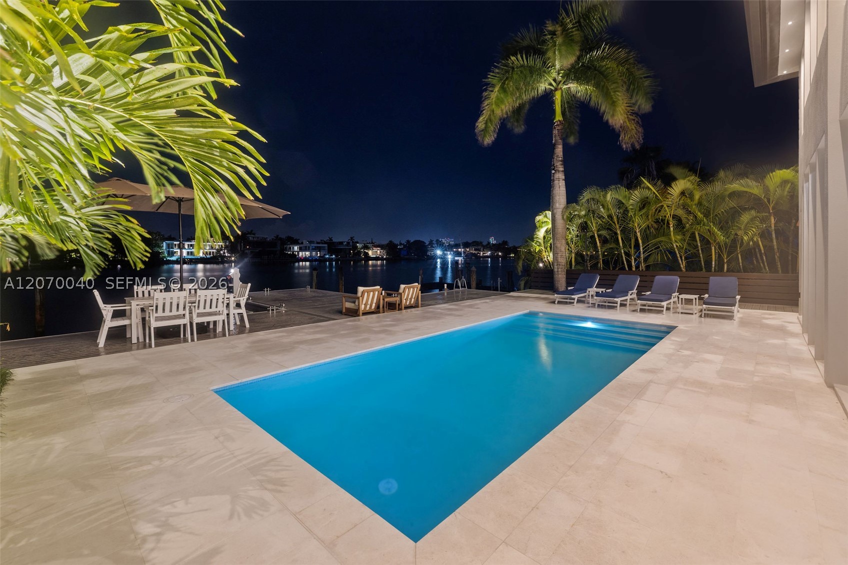 257 N Coconut Ln Miami Beach, FL 33139