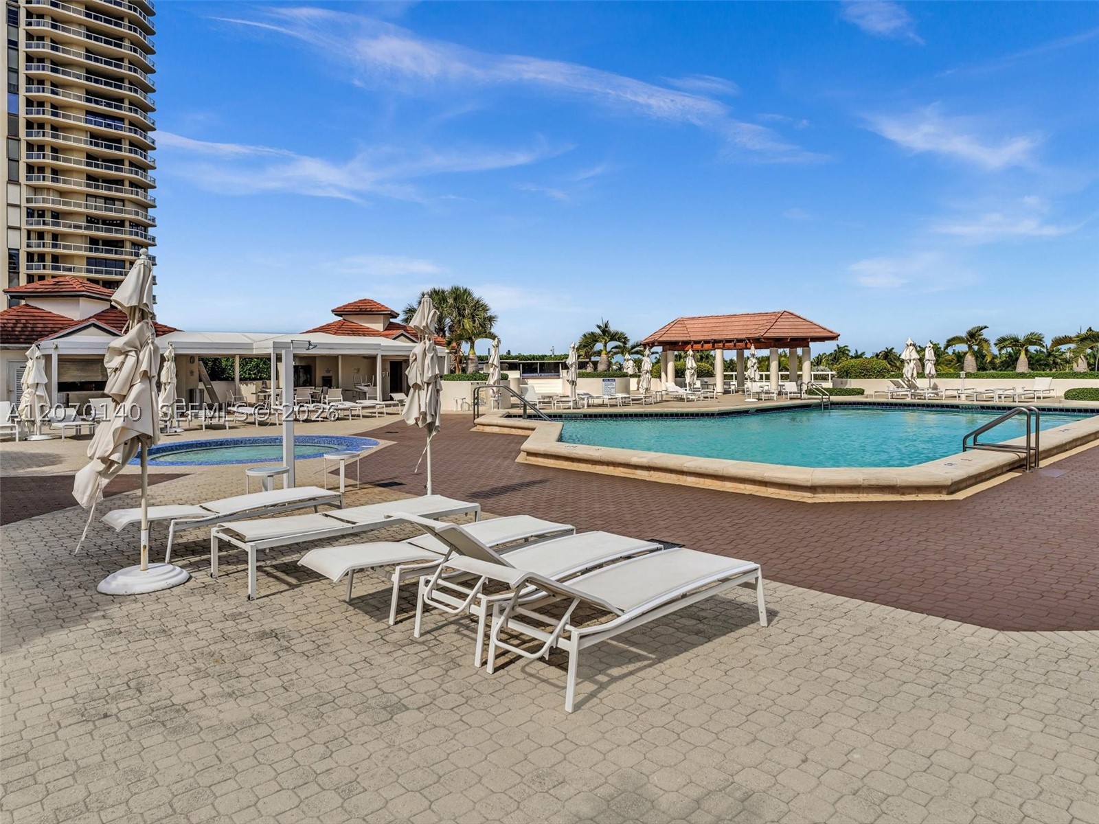 20185 E Country Clb Dr #2101 Aventura, FL 33180