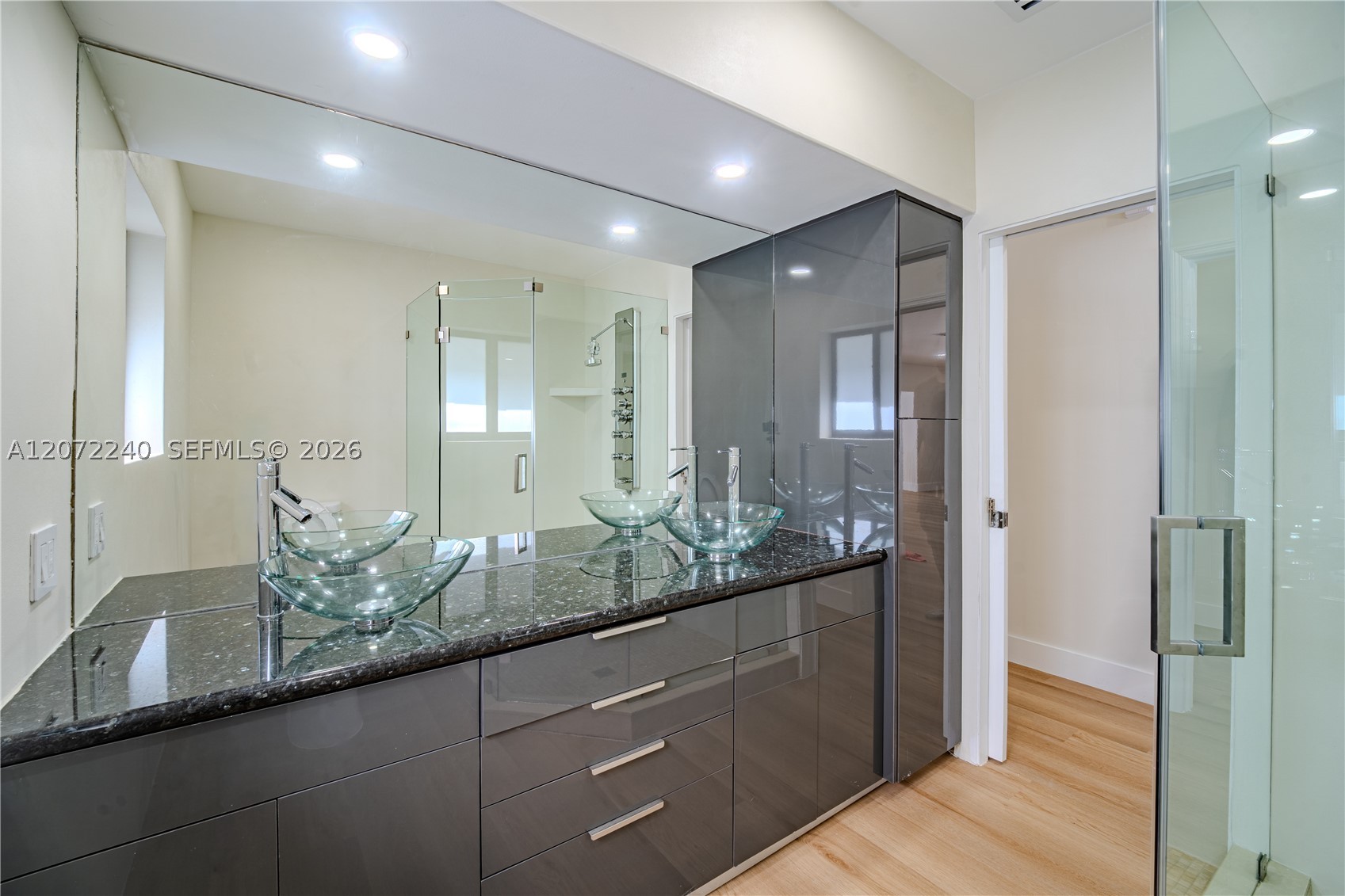 1825 Alamanda Dr North Miami, FL 33181