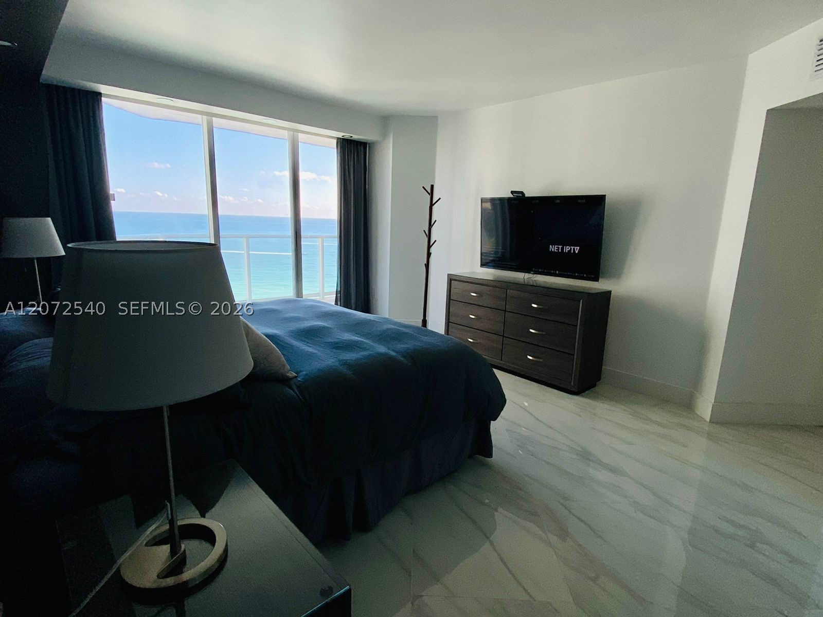 16445 Collins Ave #1624 Sunny Isles Beach, FL 33160