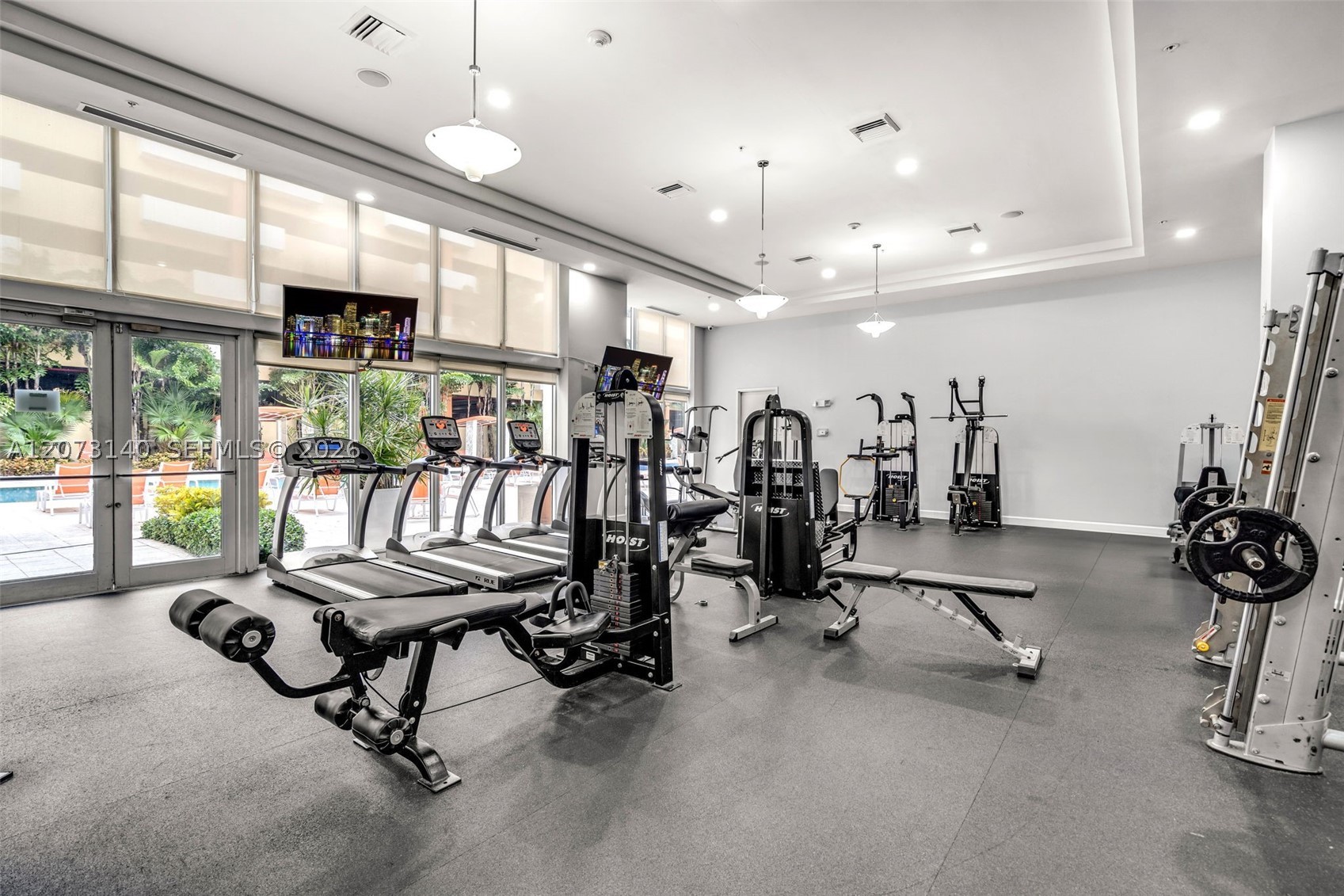 image The Venture at Aventura21