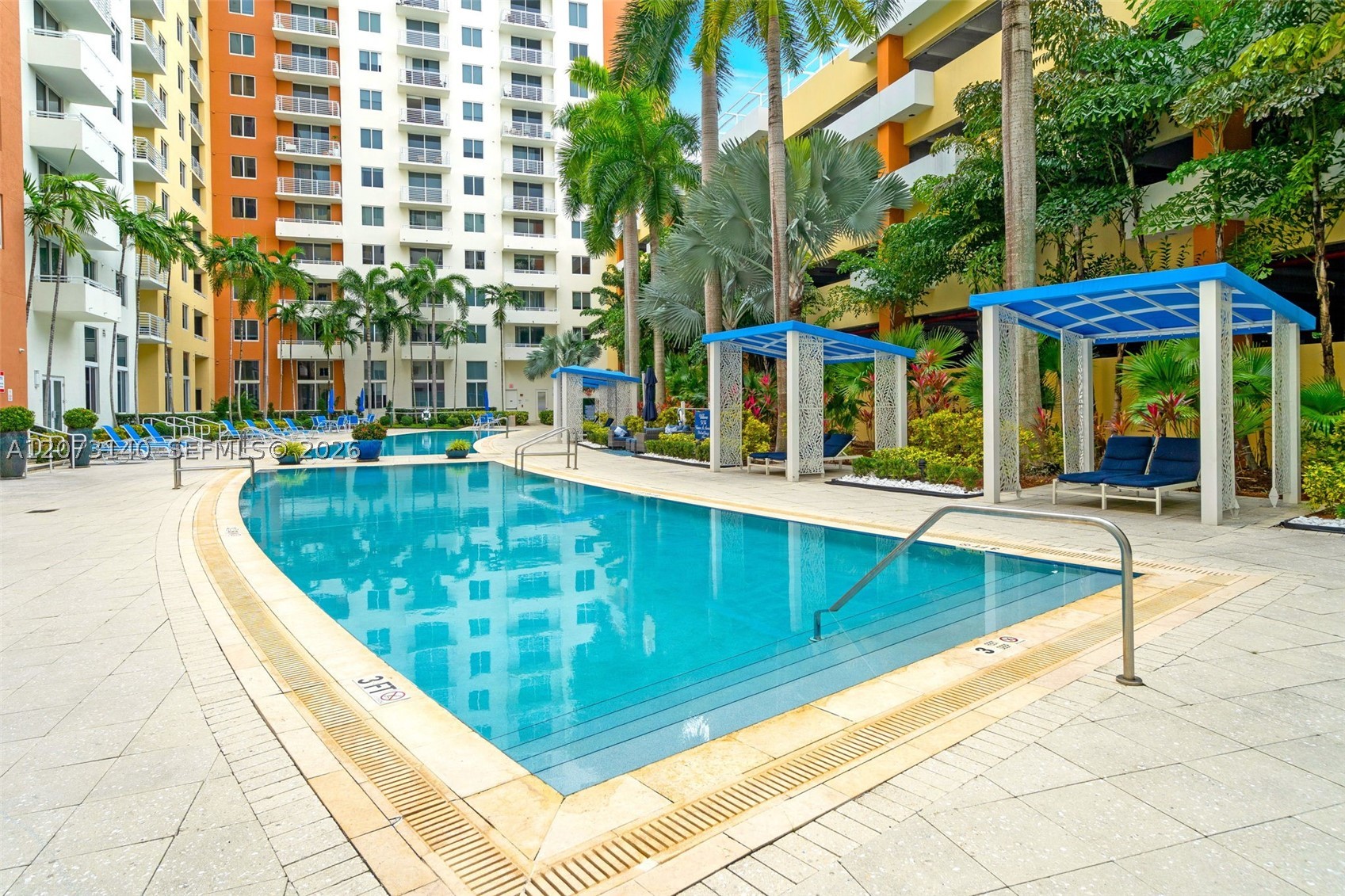 image The Venture at Aventura29
