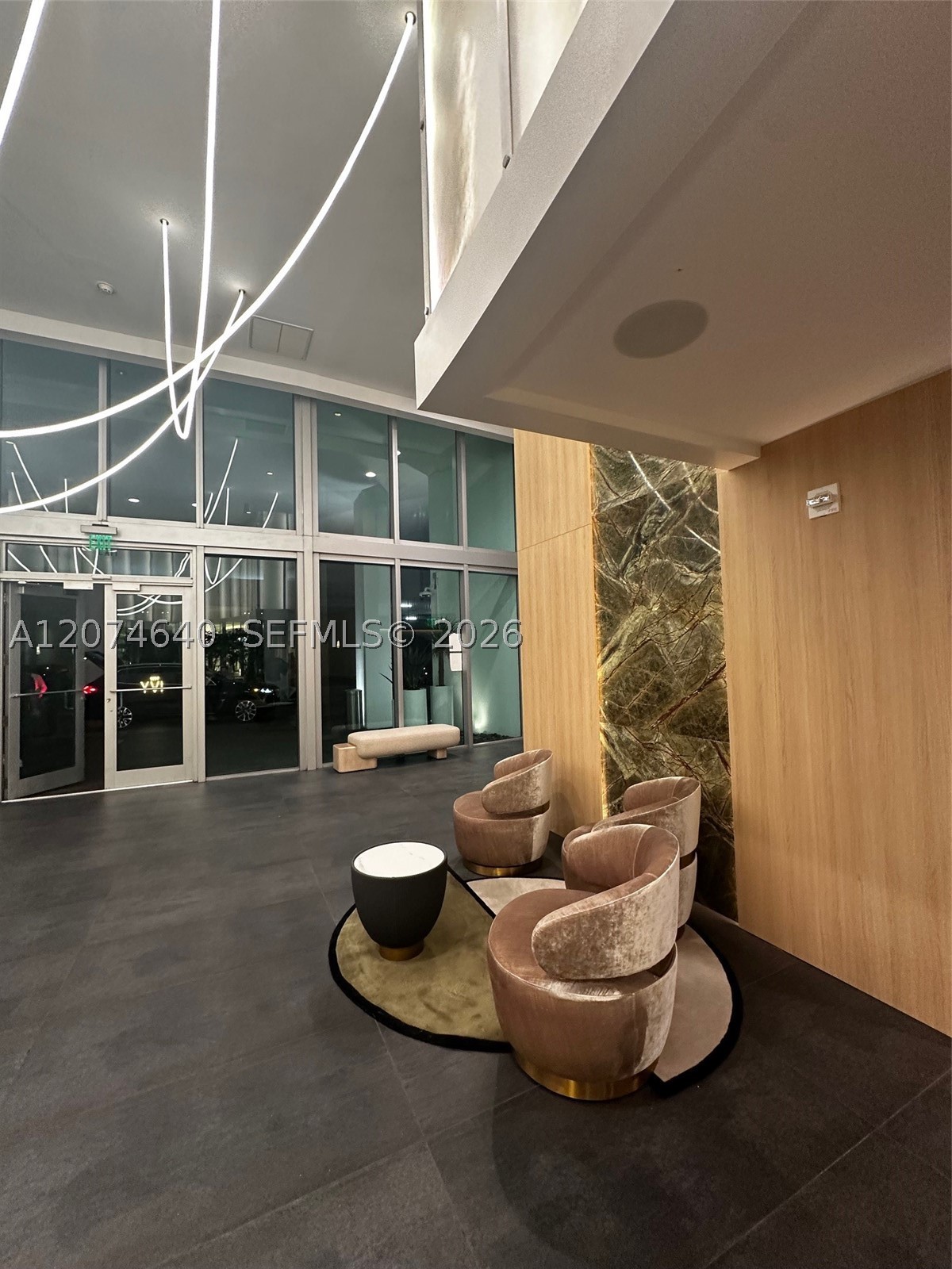 image The Ivy at Riverfront40