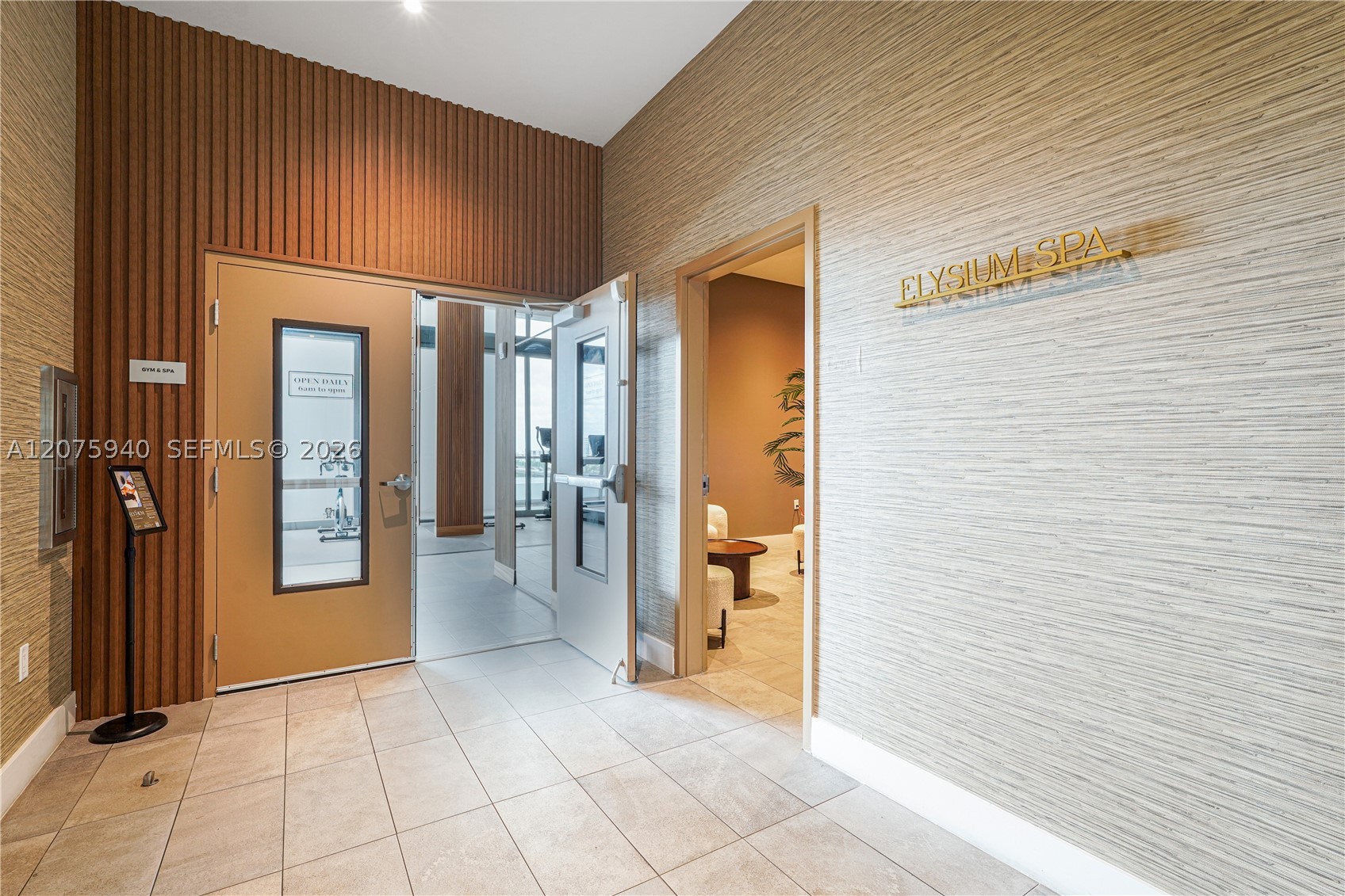 image Smart Brickell III37