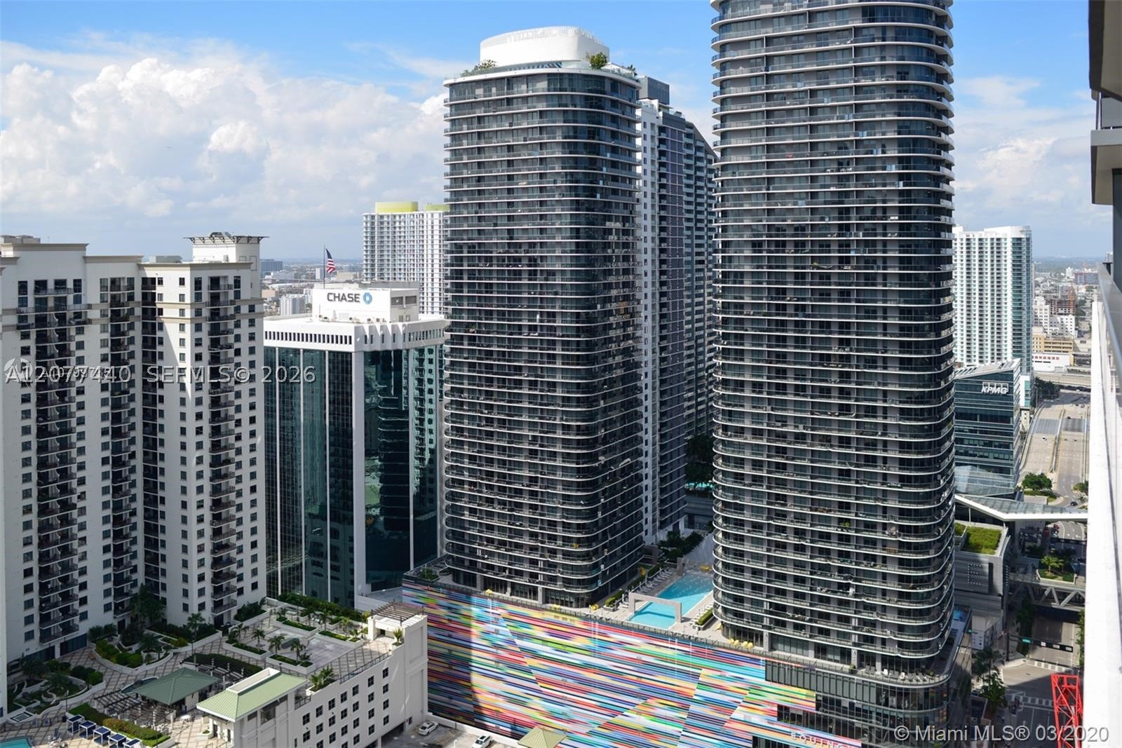 image Brickell Flatiron40
