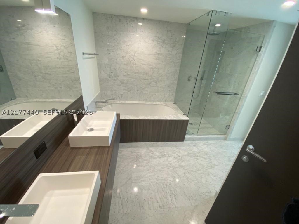 image Brickell Flatiron8